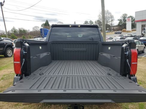 Used 2025 Toyota Tacoma SR5 image 8