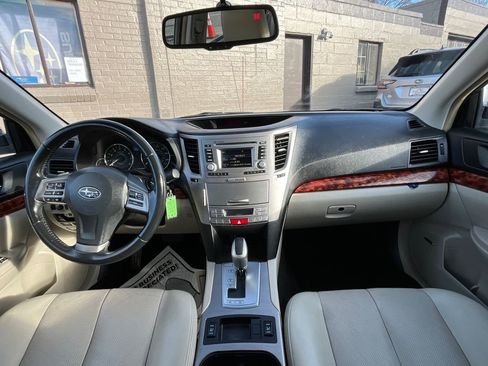 Used 2012 Subaru Legacy 2.5i Limited image 17