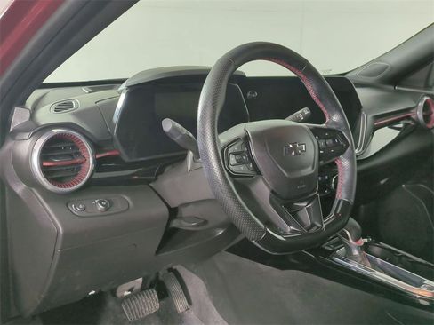 Certified 2024 Chevrolet Trax RS w/ Driver Confidence Package image 10