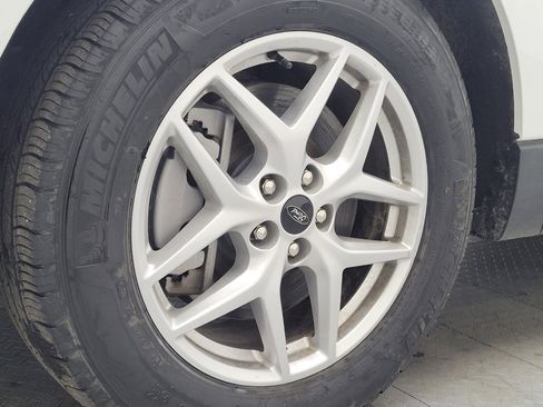 Used 2024 Ford Edge SEL image 31