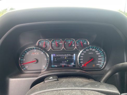 Used 2017 Chevrolet Silverado 1500 LT image 8