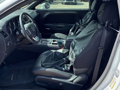 Used 2014 Dodge Challenger R/T Plus RWD image 5