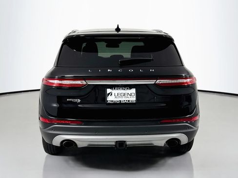 Used 2022 Lincoln Corsair AWD w/ Premium Package image 6