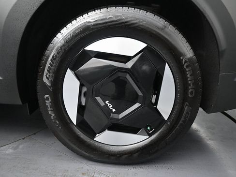 Used 2024 Kia EV9 Light Long Range image 48