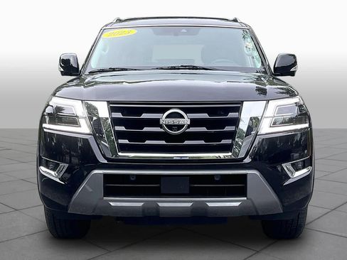 Used 2023 Nissan Armada SL w/ Captain's Chairs Package RWD image 6