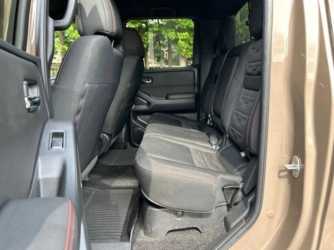 Used 2023 Nissan Frontier PRO-4X w/ Pro Convenience Package AWD/4WD image 21
