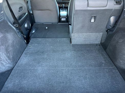 Used 2022 Honda HR-V EX image 15