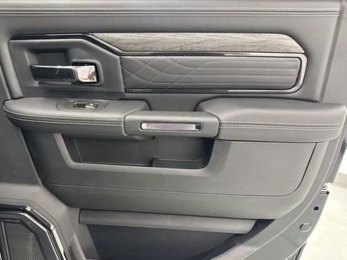 New 2026 RAM 2500 Limited image 34