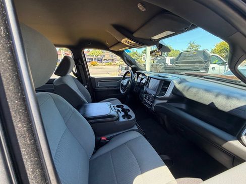 Used 2022 RAM 3500 Big Horn AWD/4WD image 7