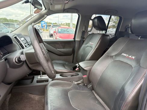 Used 2010 Nissan Frontier PRO-4X w/ Pro-4x Value Truck Pkg image 15