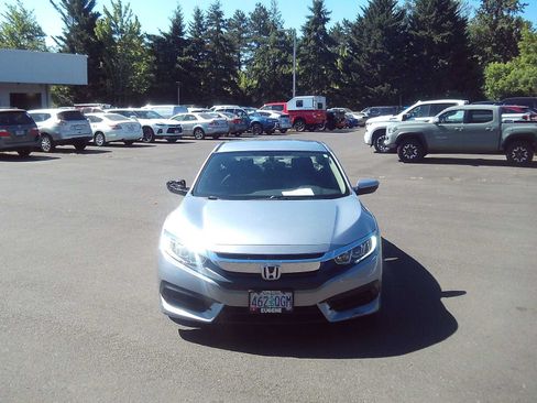 Used 2018 Honda Civic LX image 8