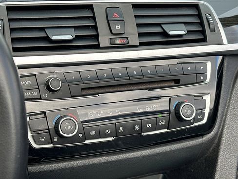 Used 2018 BMW 430i Convertible image 23