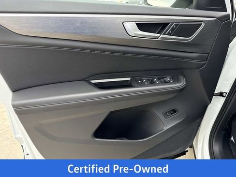 Used 2025 Volkswagen Atlas Cross Sport SE FWD image 10