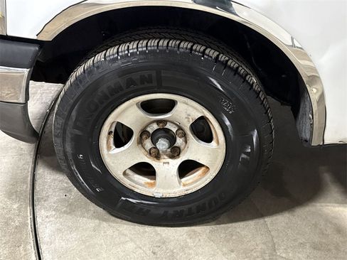 Used 2002 Ford F150 Lariat image 24