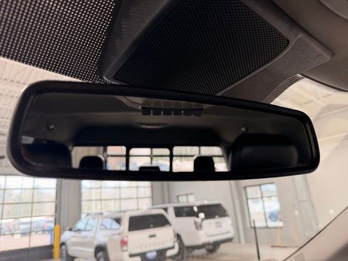 Used 2020 Ford F250 Lariat image 47