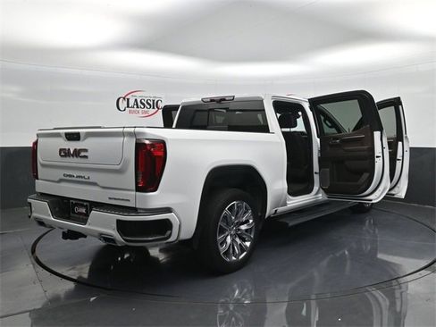 Used 2023 GMC Sierra 1500 Denali w/ Denali Reserve Package image 35