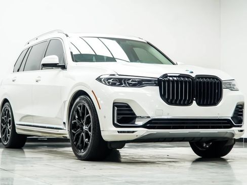 Used 2019 BMW X7 xDrive40i w/ Premium Package AWD/4WD image 5