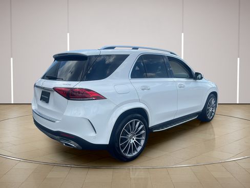 Used 2022 Mercedes-Benz GLE 350 4MATIC image 7