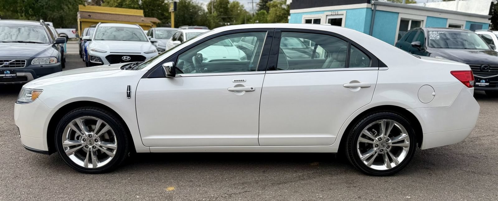 Used 2010 Lincoln MKZ AWD image 5