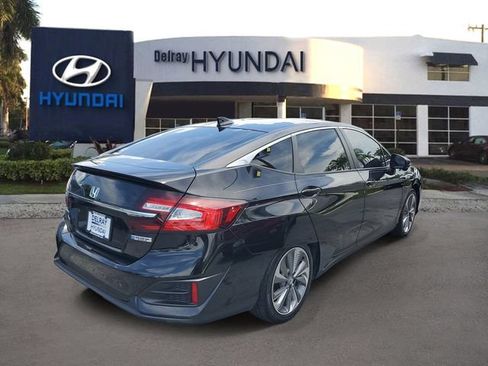 Used 2018 Honda Clarity Plug-In Hybrid image 6