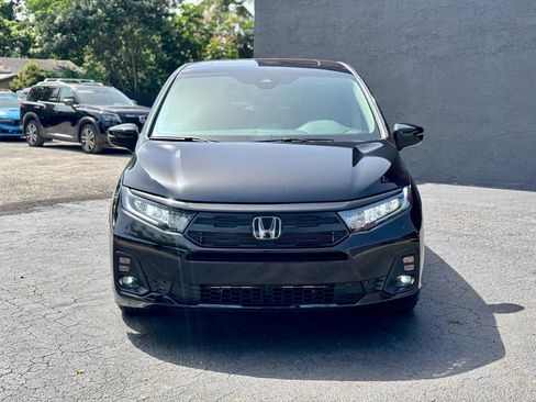 Used 2025 Honda Odyssey EX-L image 2