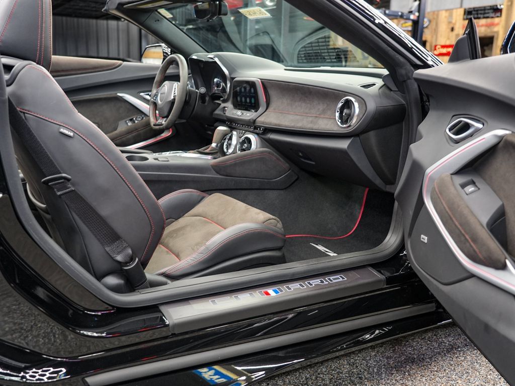 Used 2023 Chevrolet Camaro ZL1 RWD image 23