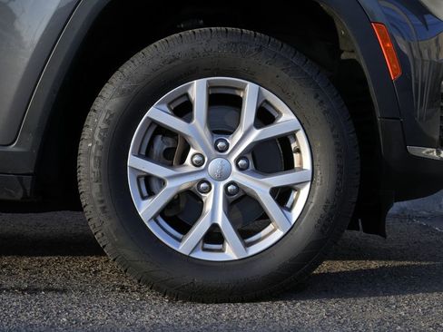 Used 2021 Jeep Grand Cherokee L Limited image 10