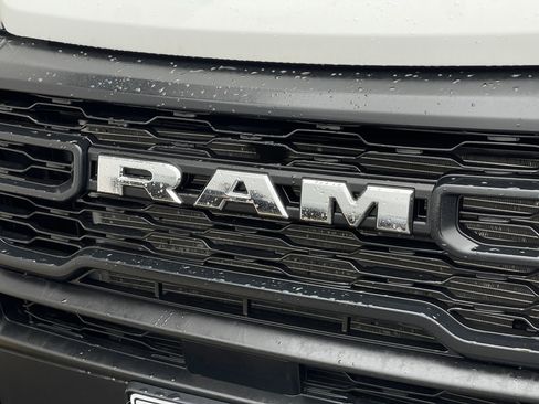 Used 2023 RAM ProMaster 2500 FWD image 32
