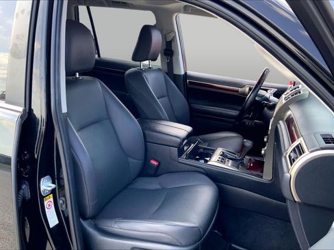 Used 2019 Lexus GX 460 Premium AWD/4WD image 9