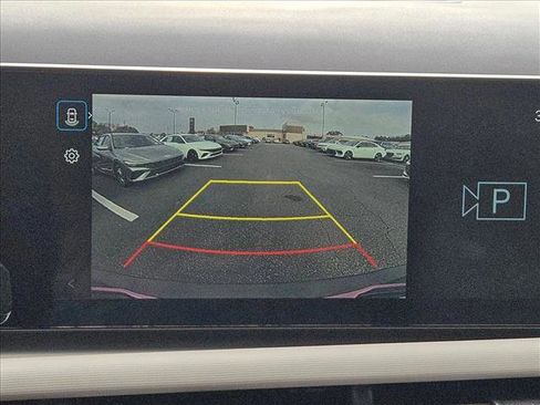 Certified 2025 Hyundai Tucson SEL image 13