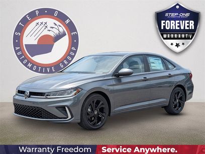 New 2025 Volkswagen Jetta SE