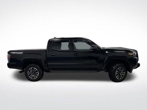 Used 2023 Toyota Tacoma TRD Sport image 2