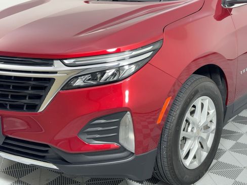 Used 2023 Chevrolet Equinox LT image 11