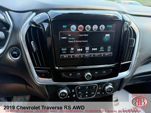 Used 2019 Chevrolet Traverse RS AWD/4WD image 13