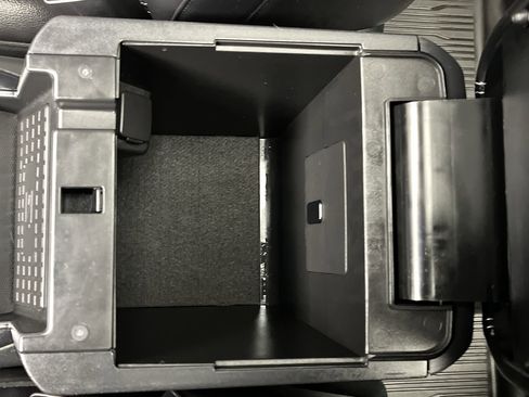 Used 2021 Ford Explorer ST w/ Equipment Group 401A image 29