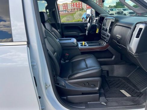 Used 2018 GMC Sierra 1500 SLT AWD/4WD image 26