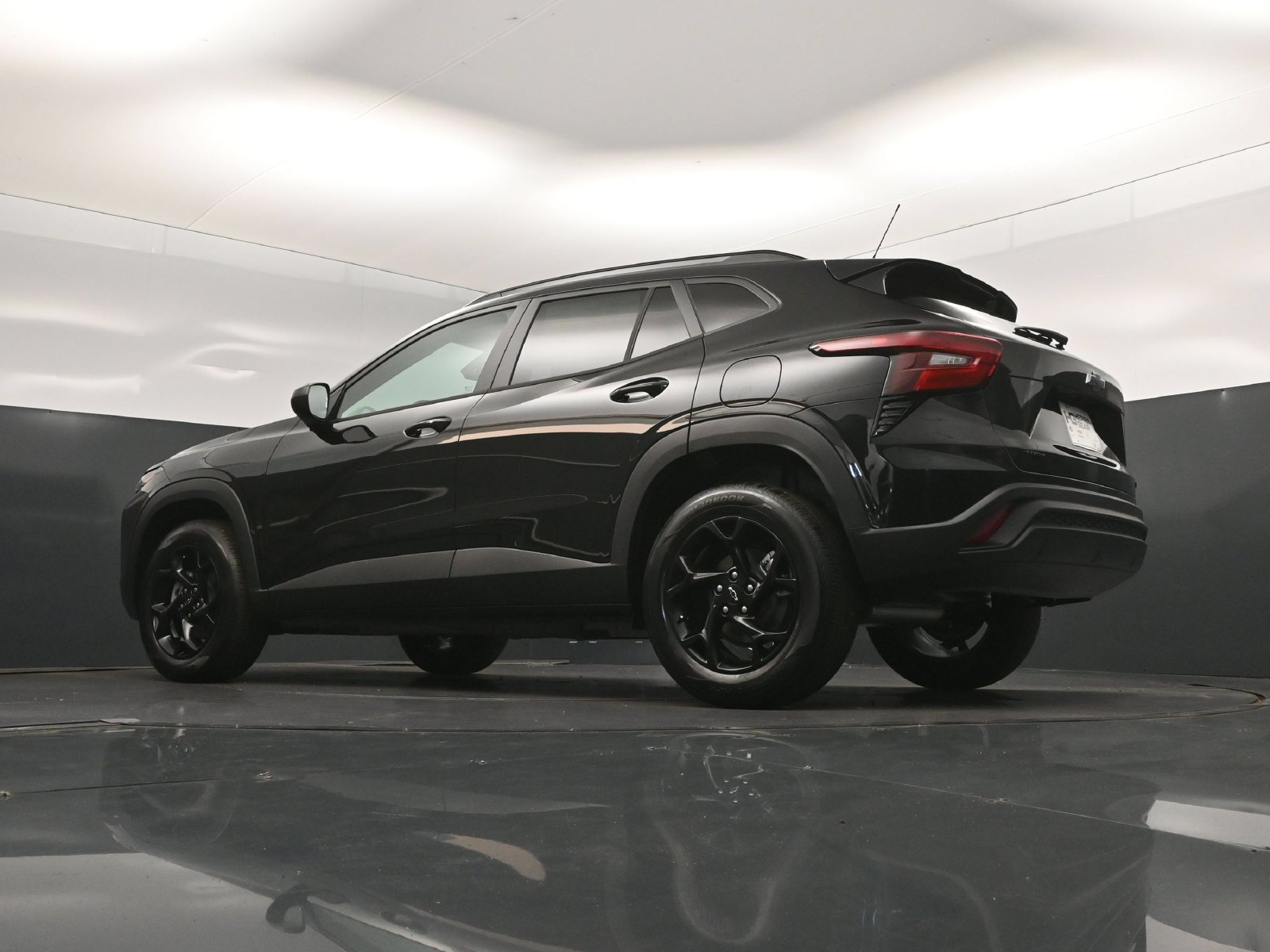 New 2026 Chevrolet Trax LT w/ Midnight Edition FWD image 39
