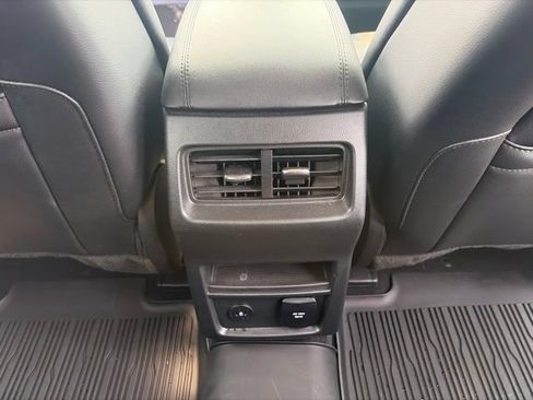 Used 2023 Ford Edge SEL w/ Convenience Package AWD/4WD image 25