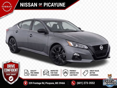 Used 2022 Nissan Altima 2.5 SR w/ Midnight Edition Package FWD image 9