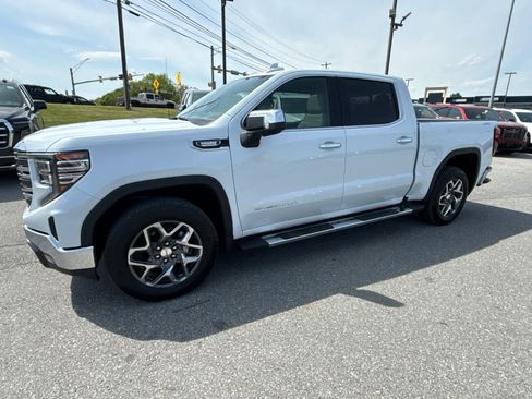 Used 2026 GMC Sierra 1500 SLT w/ SLT Premium Package AWD/4WD image 2