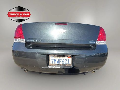 Used 2016 Chevrolet Impala LT FWD image 45