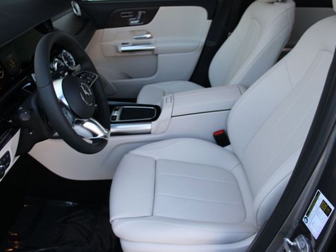 New 2026 Mercedes-Benz GLA 250 GLA 250 image 5