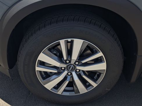New 2026 Nissan Pathfinder SL FWD image 7