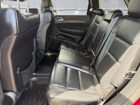 Certified 2018 Jeep Grand Cherokee Limited image 11