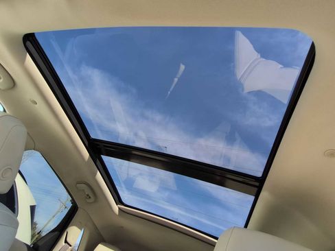 Used 2019 Cadillac XT5 Luxury image 19