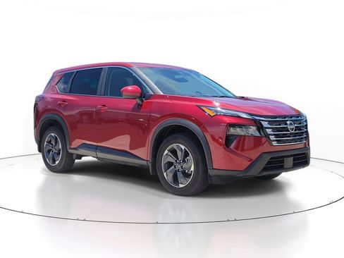 Used 2026 Nissan Rogue SV FWD image 3