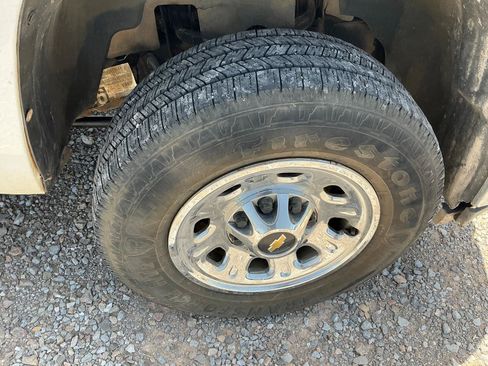 Used 2014 Chevrolet Silverado 3500 W/T RWD image 13