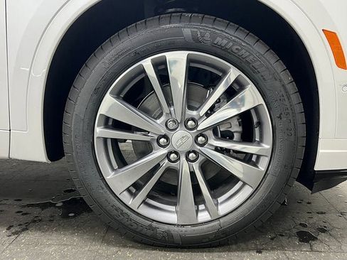 New 2025 Cadillac XT6 Premium Luxury w/ Technology Package image 11