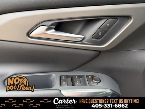 New 2027 Chevrolet Traverse LT w/ Driver Confidence Package FWD image 13