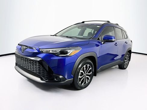Used 2024 Toyota Corolla Cross AWD Hybrid image 3